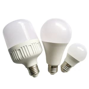 Juego de tres bombillos LED